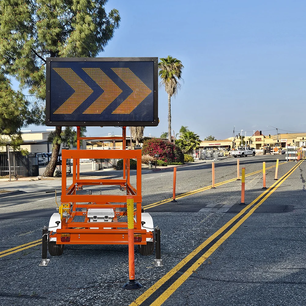 VMS Traffic Control Trailer (Signs & Images)