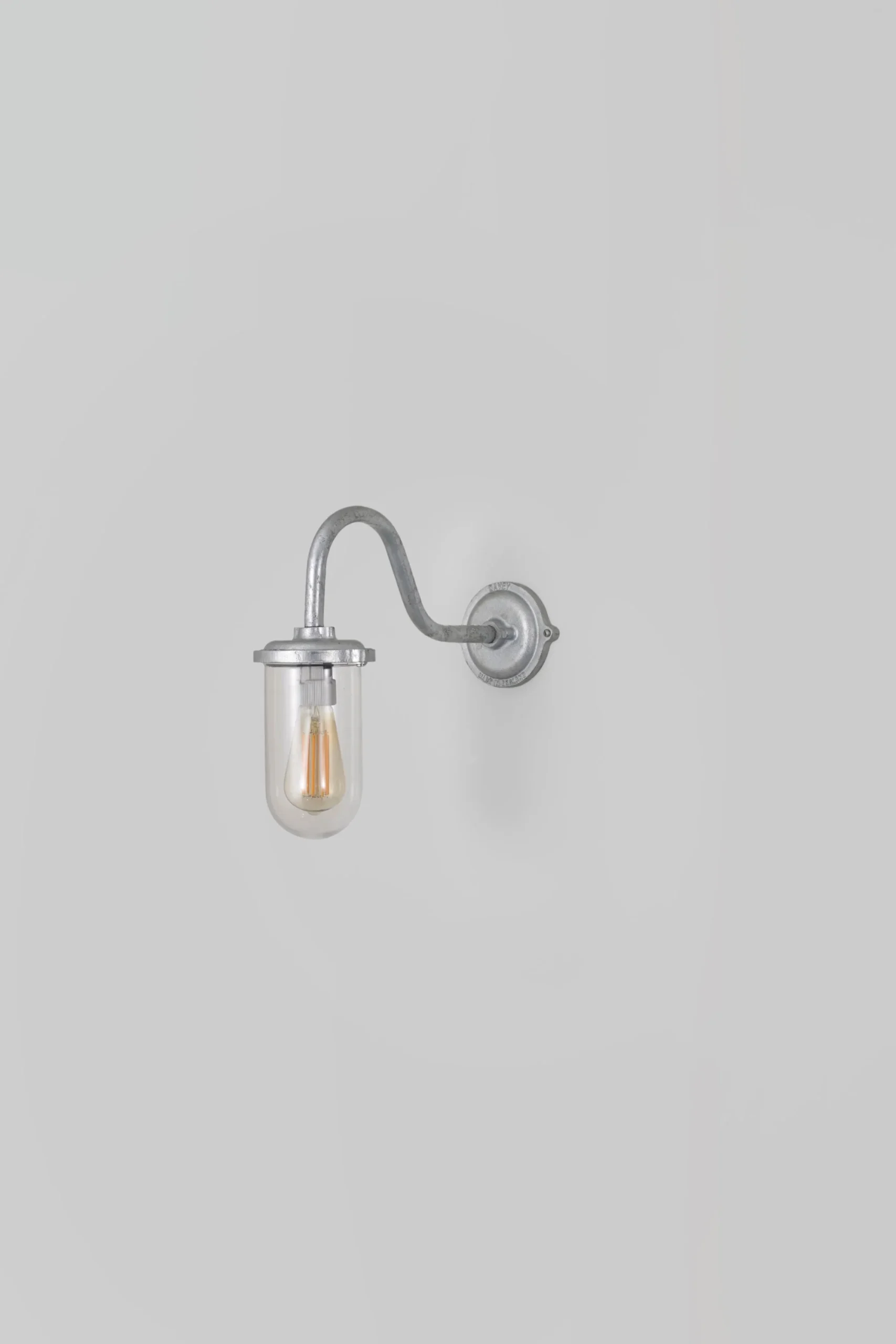 Bracket Light, 100W, Swan Neck 7672